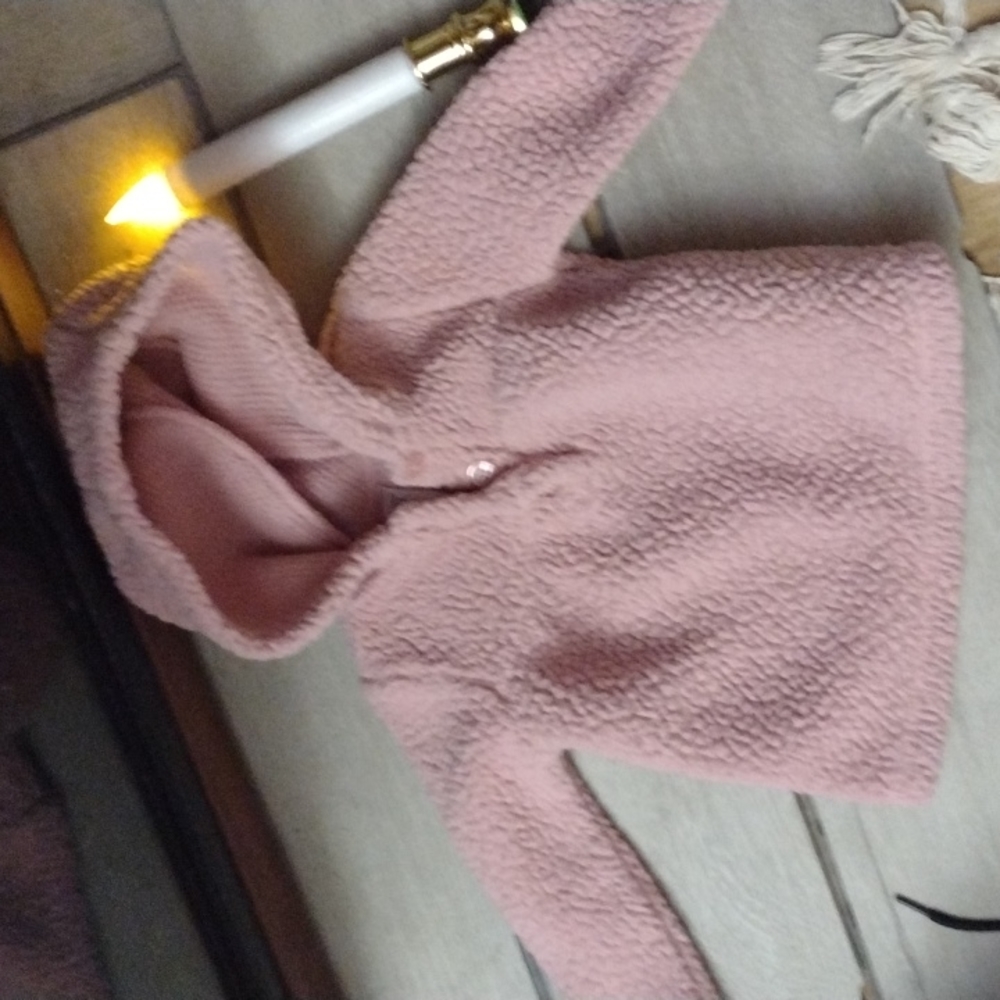 Baby girl crushed sharpa style hoodie pullover two button v-neck pink 12 month
